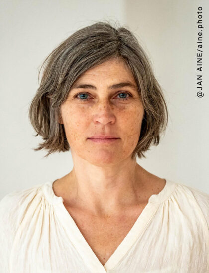 Portrait-Momnika-Praxmarer